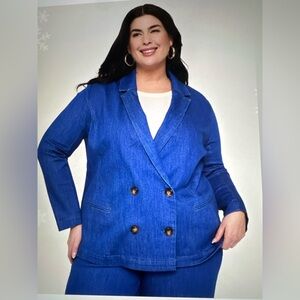 Lane Bryant Double Breasted Denim Blazer in Medium Denim ~ Size 20 ~ Stretch